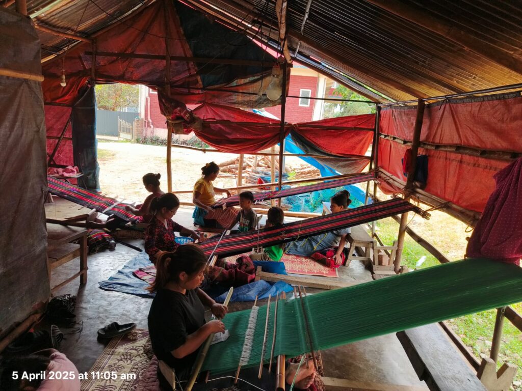 weaving deborah roneihlu